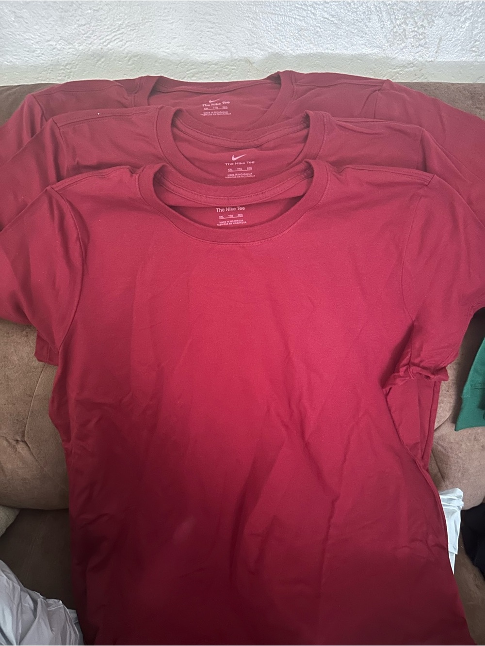 Nike Solid Red Crewneck T-Shirts